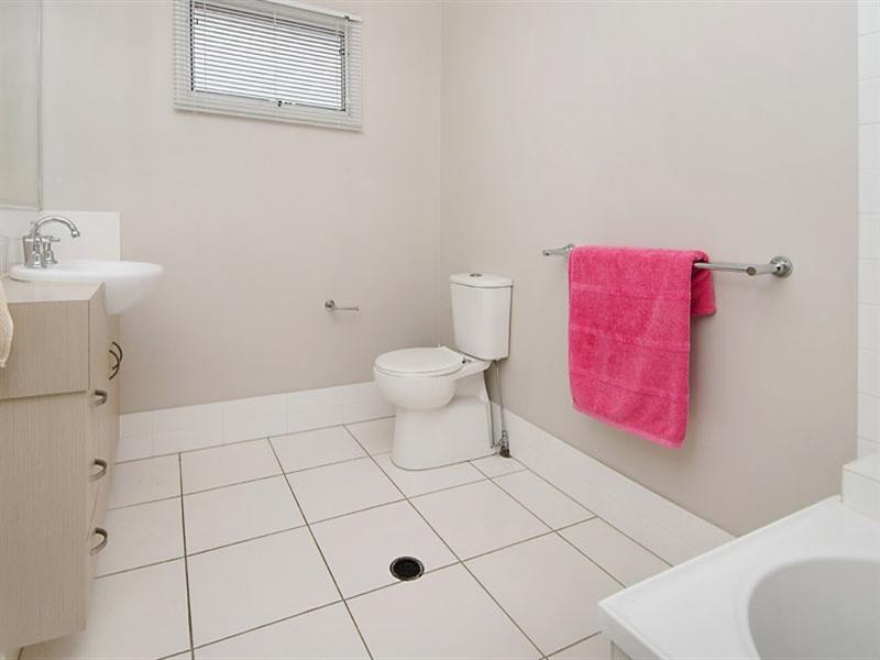 81a Curwen Terrace, Chermside QLD 4032