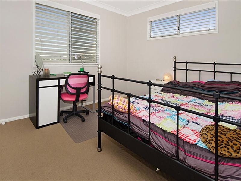 81a Curwen Terrace, Chermside QLD 4032