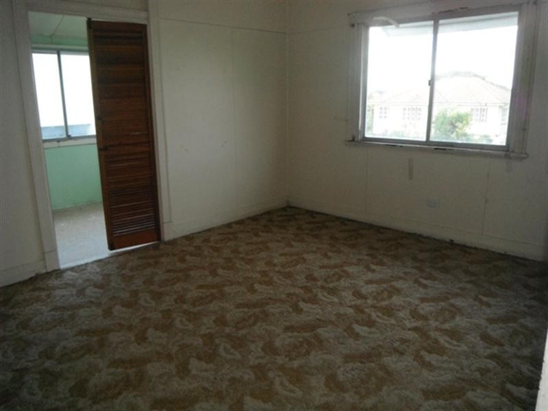 66 Raceview Avenue, Hendra QLD 4011