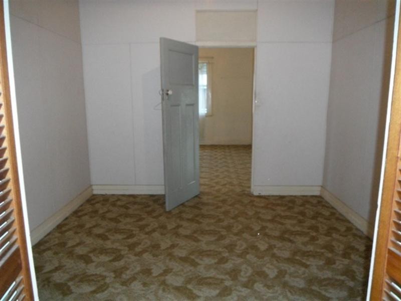 66 Raceview Avenue, Hendra QLD 4011