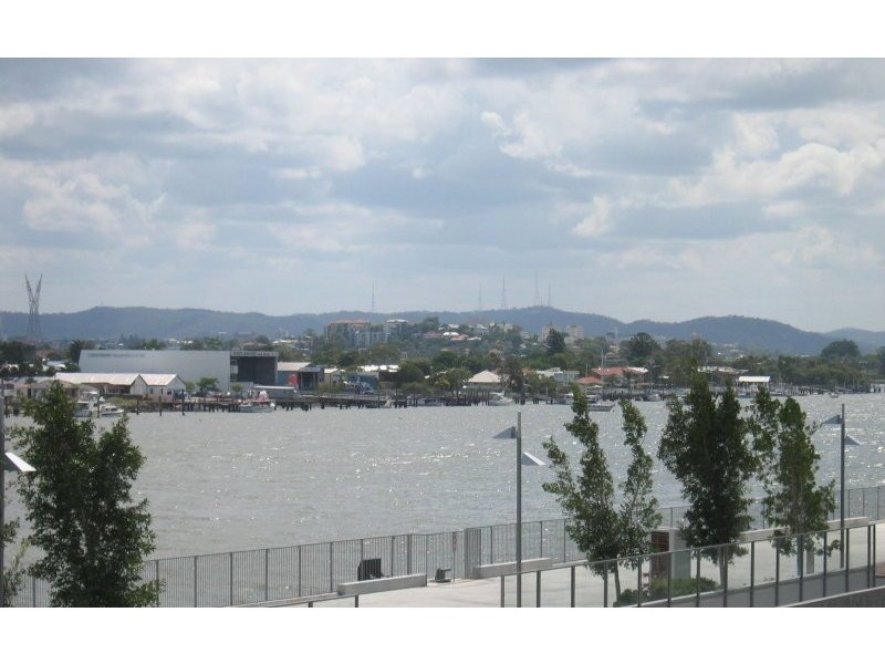 35 Harbour Road, Hamilton QLD 4007