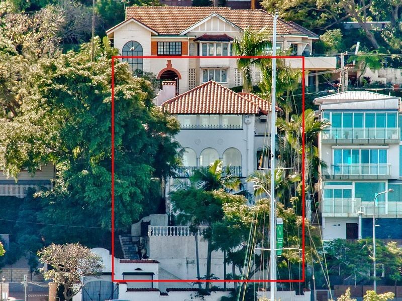 19 Hillside Crescent, Hamilton QLD 4007