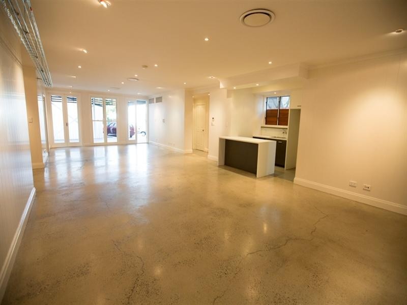 209 Sandgate Road, Albion QLD 4010