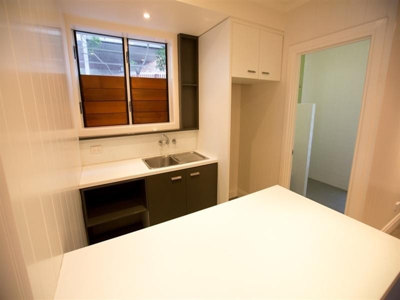 209 Sandgate Road, Albion QLD 4010