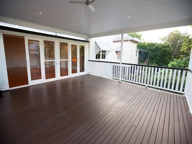 209 Sandgate Road, Albion QLD 4010