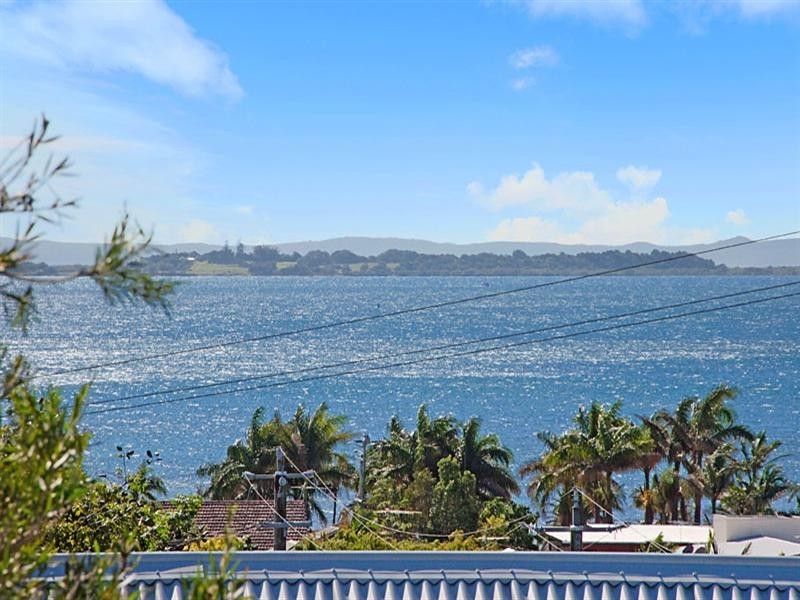 48 Picton Parade, Wynnum QLD 4178