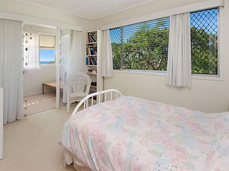 48 Picton Parade, Wynnum QLD 4178