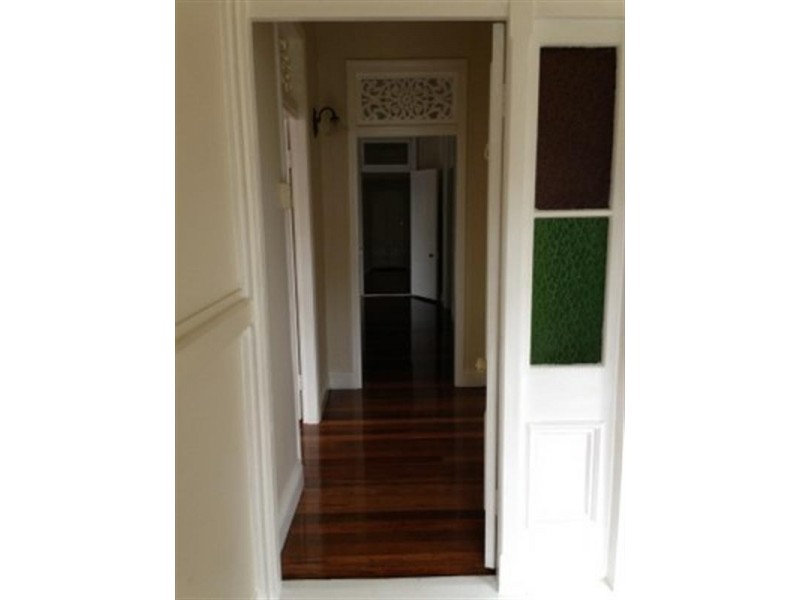 8 Zillman Road, Hendra QLD 4011