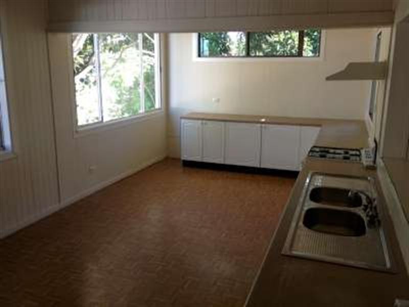 8 Zillman Road, Hendra QLD 4011