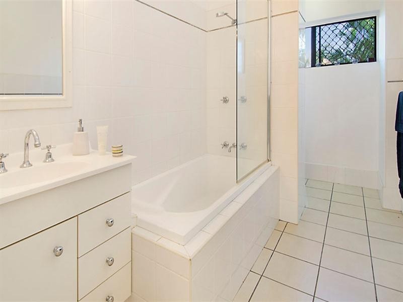 3/10 Wellington Street, Clayfield QLD 4011