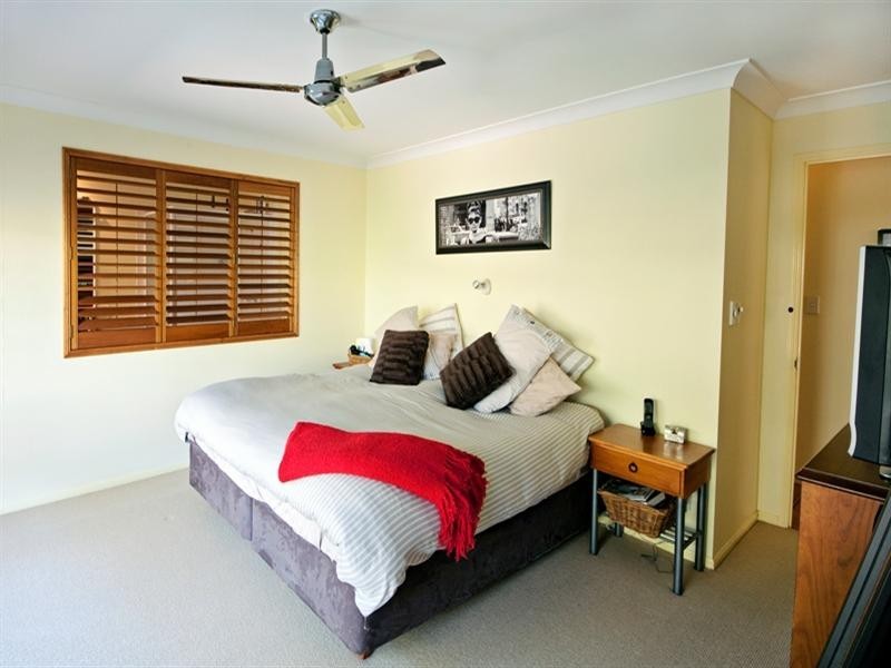 5 McArthur Court, Rothwell QLD 4022