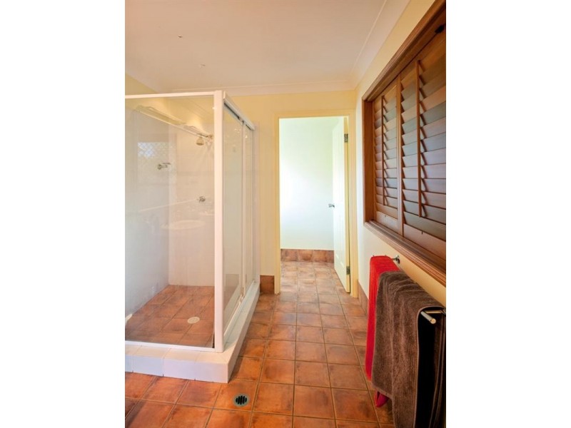 5 McArthur Court, Rothwell QLD 4022