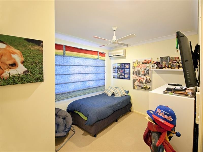 5 McArthur Court, Rothwell QLD 4022