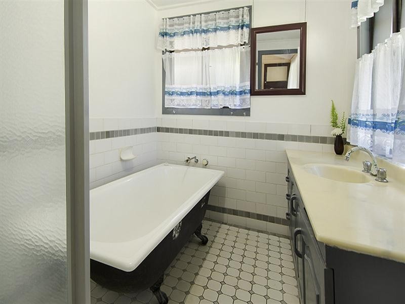 61 Goodwood Street, Hendra QLD 4011