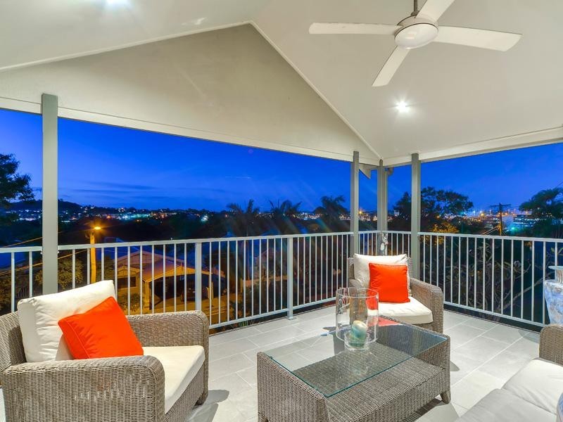 56 Garrick Terrace, Herston QLD 4006