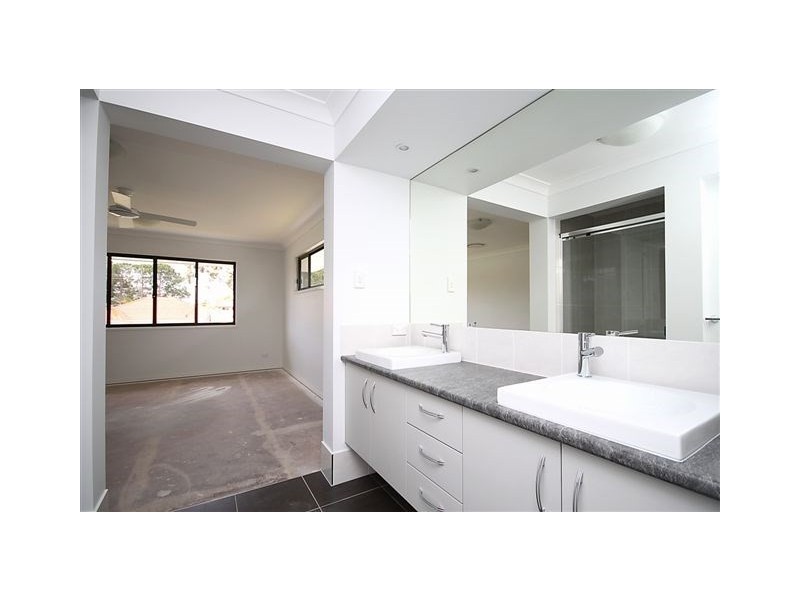 55 Junior Terrace, Northgate QLD 4013