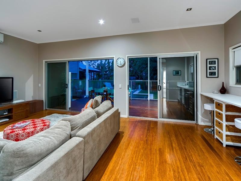 74 Khartoum Street, Gordon Park QLD 4031