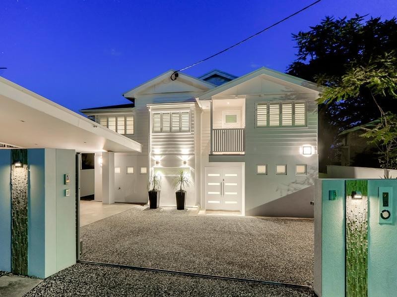 3 Crescent Road, Hamilton QLD 4007