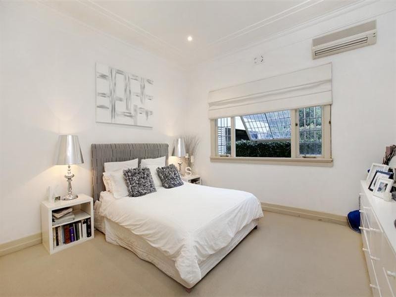 14 Lexington Terrace, Hamilton QLD 4007