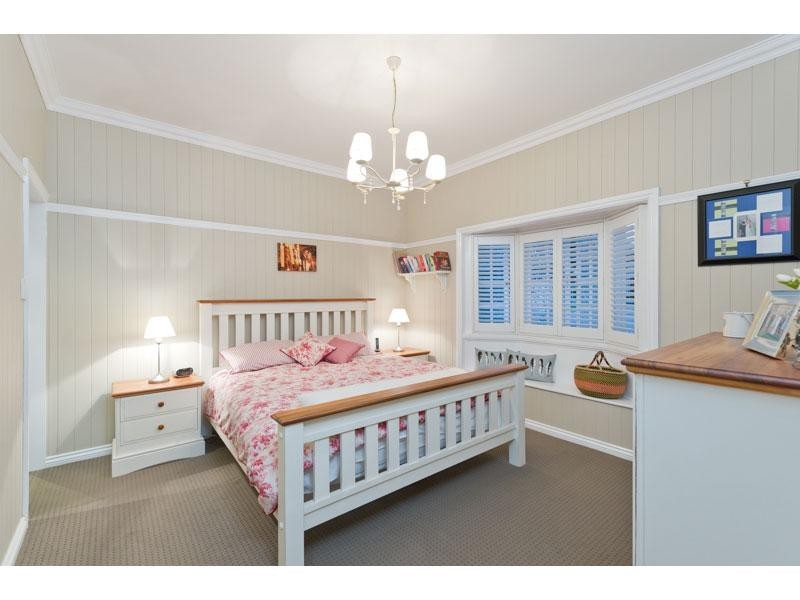 58 Uxbridge Street, Grange QLD 4051