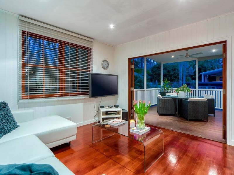 20 Dover Street, Red Hill QLD 4059