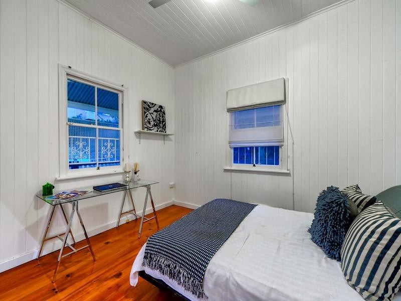 20 Dover Street, Red Hill QLD 4059