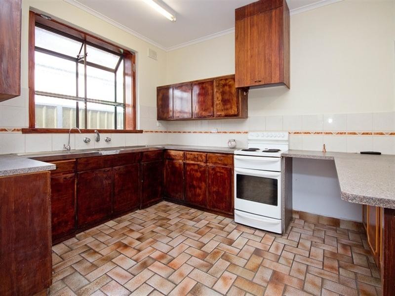 1a McAllan Avenue, Seaton SA 5023