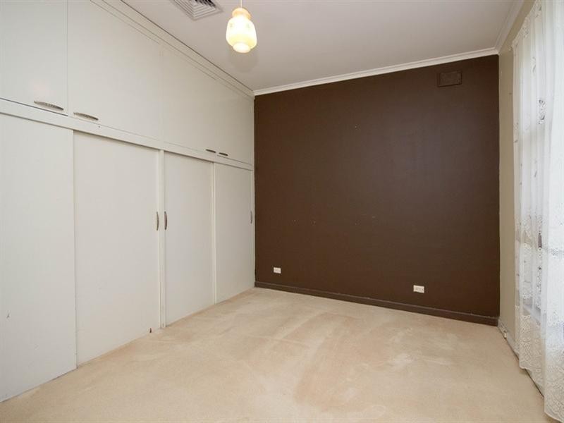 1a McAllan Avenue, Seaton SA 5023