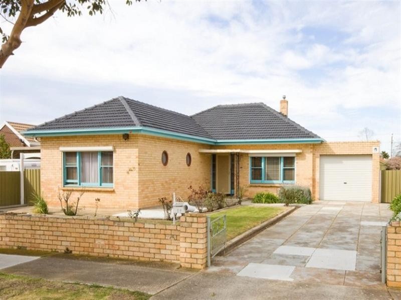 58 Honeyton Street, Seaton SA 5023