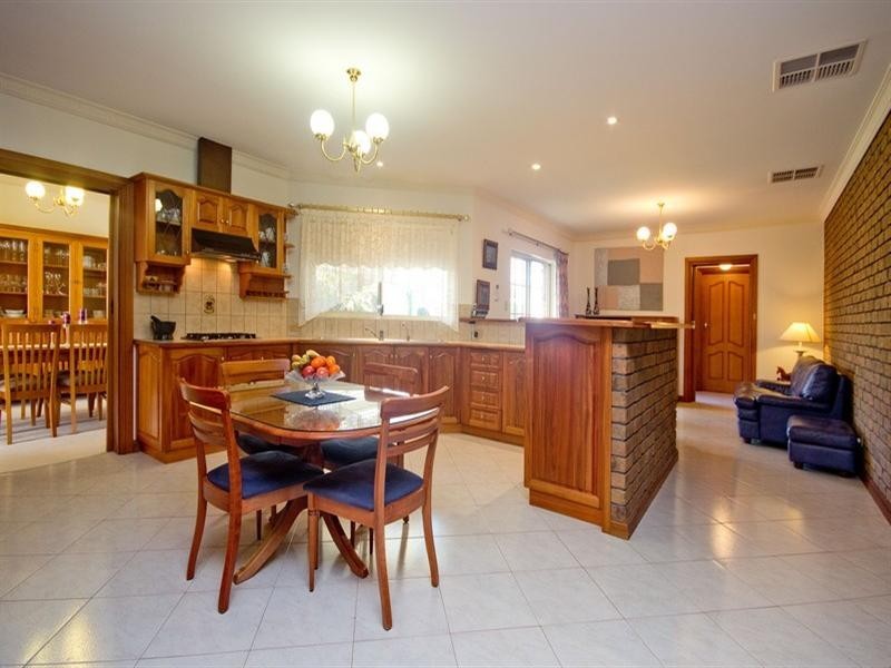 4 Dibiase Street, Grange SA 5022