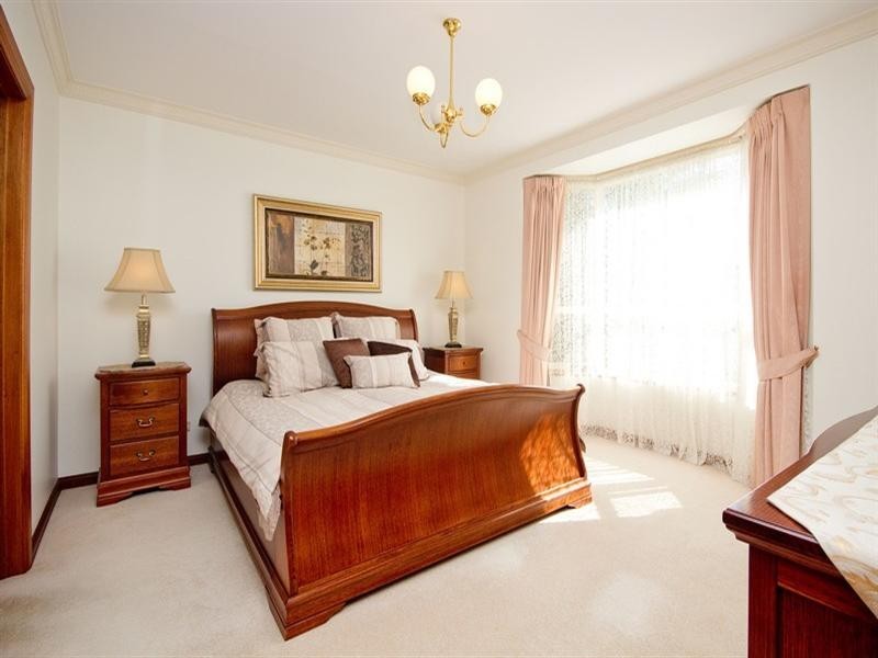 4 Dibiase Street, Grange SA 5022