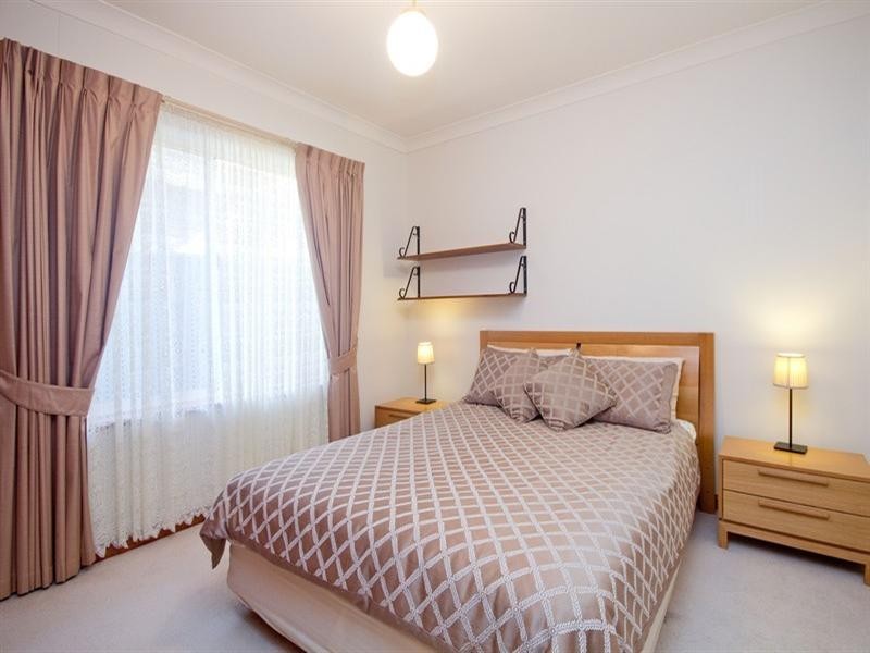 4 Dibiase Street, Grange SA 5022