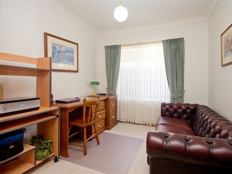 4 Dibiase Street, Grange SA 5022