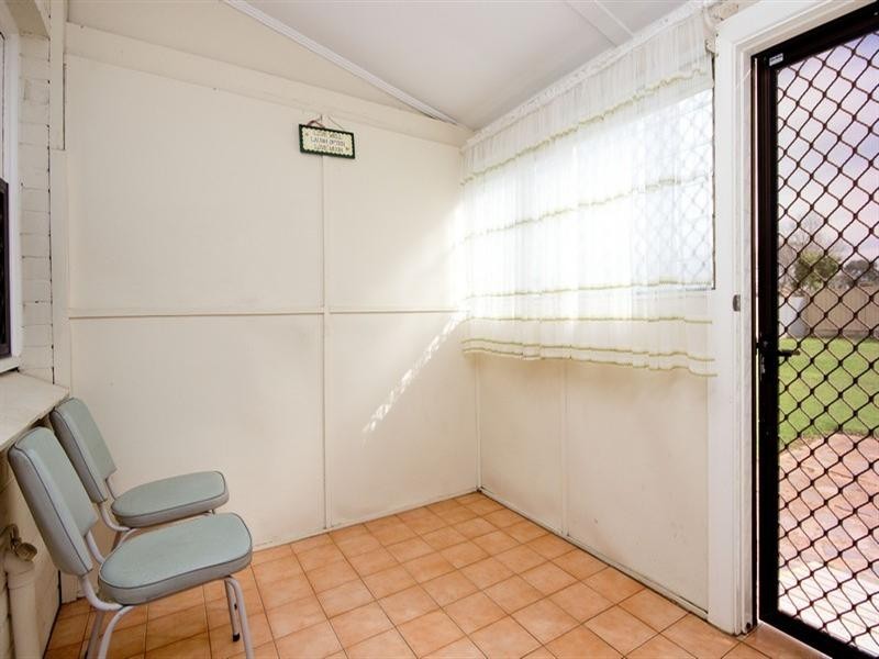 8 Victor Avenue, Woodville West SA 5011