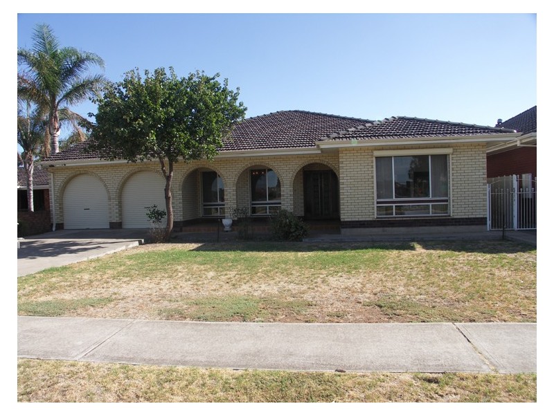 18 Sunningdale Avenue, Fulham Gardens SA 5024