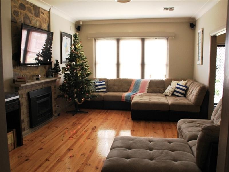 66 Ledger Road, Woodville South SA 5011