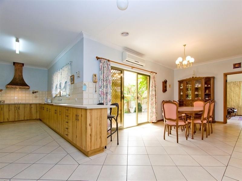 4 Kent Avenue, Fulham Gardens SA 5024