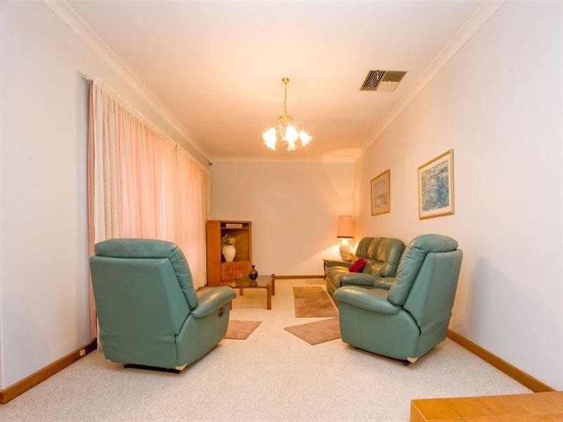 4 Kent Avenue, Fulham Gardens SA 5024