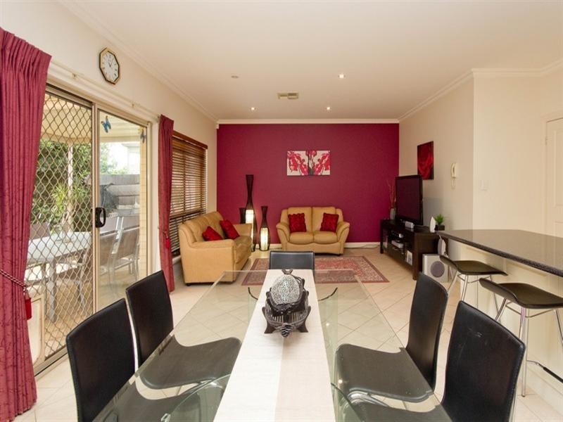 2a Fraser Street, Henley Beach South SA 5022