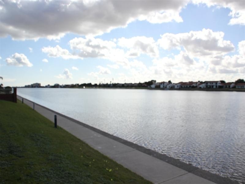 35a Military Road, Tennyson SA 5022