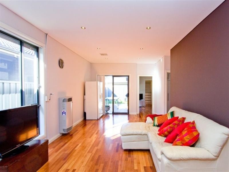 8c Ficock Avenue, Seaton SA 5023