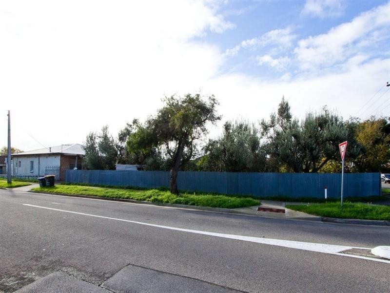 11 Rondo Avenue, Findon SA 5023