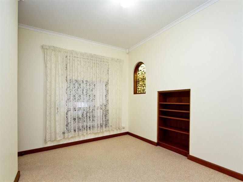 3 Wendouree Court, West Lakes SA 5021