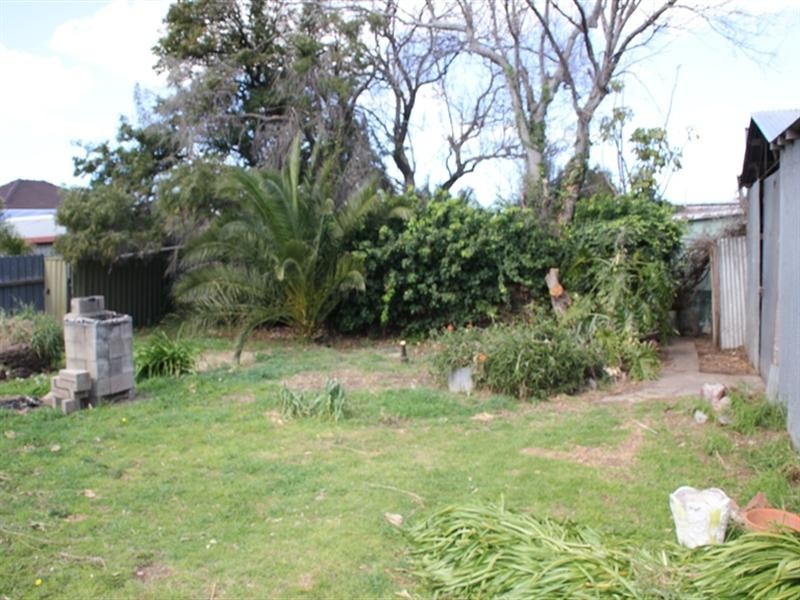 15 Wattle Avenue, Royal Park SA 5014