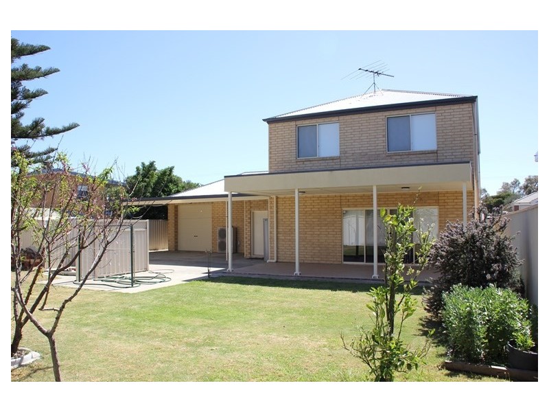 2 Norman Road, Aldinga Beach SA 5173