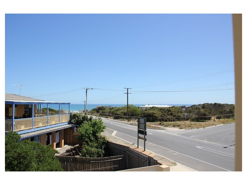 2 Norman Road, Aldinga Beach SA 5173