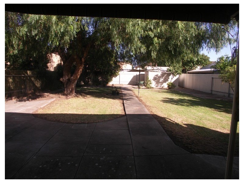 14 Lewis Street, Brooklyn Park SA 5032