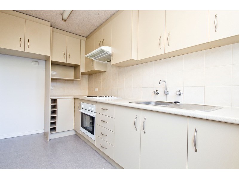 2/27 Wright Street, Henley Beach SA 5022