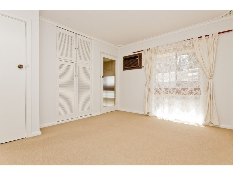 2/27 Wright Street, Henley Beach SA 5022