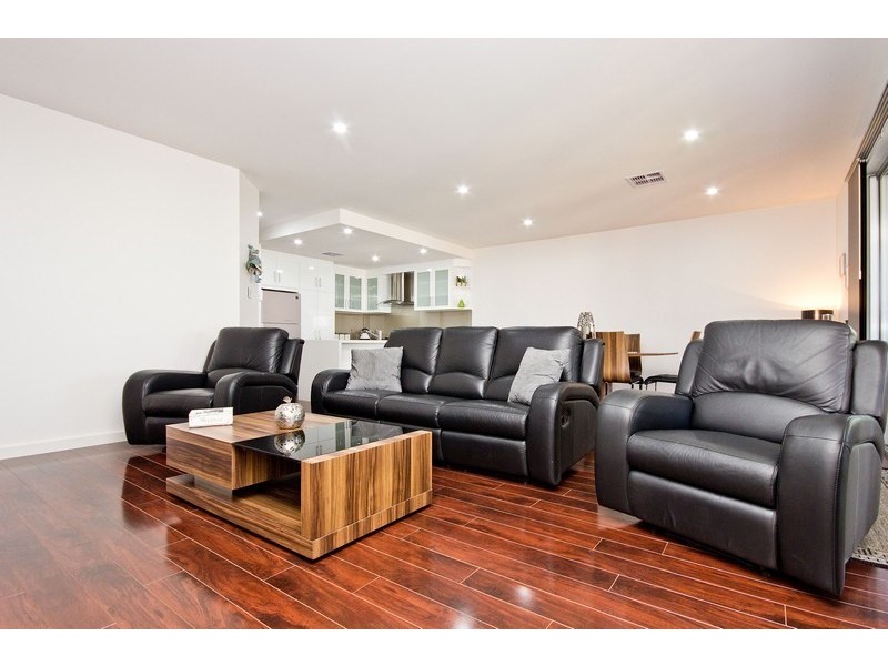 3 Hewitt Crescent, Woodville South SA 5011